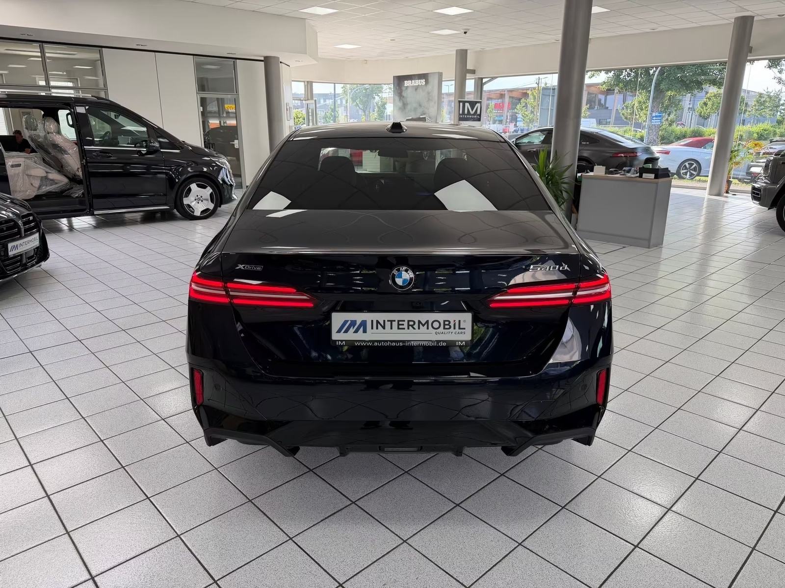 BMW 540d xDrive M Sport Pano Ventilacija B&W 360, fotografija 5