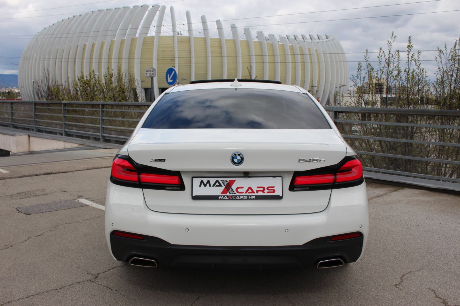 BMW 545e xDrive M Sport Edition•Laser svjetla•Koža•Head up•Šiber•PDV, fotografija 8