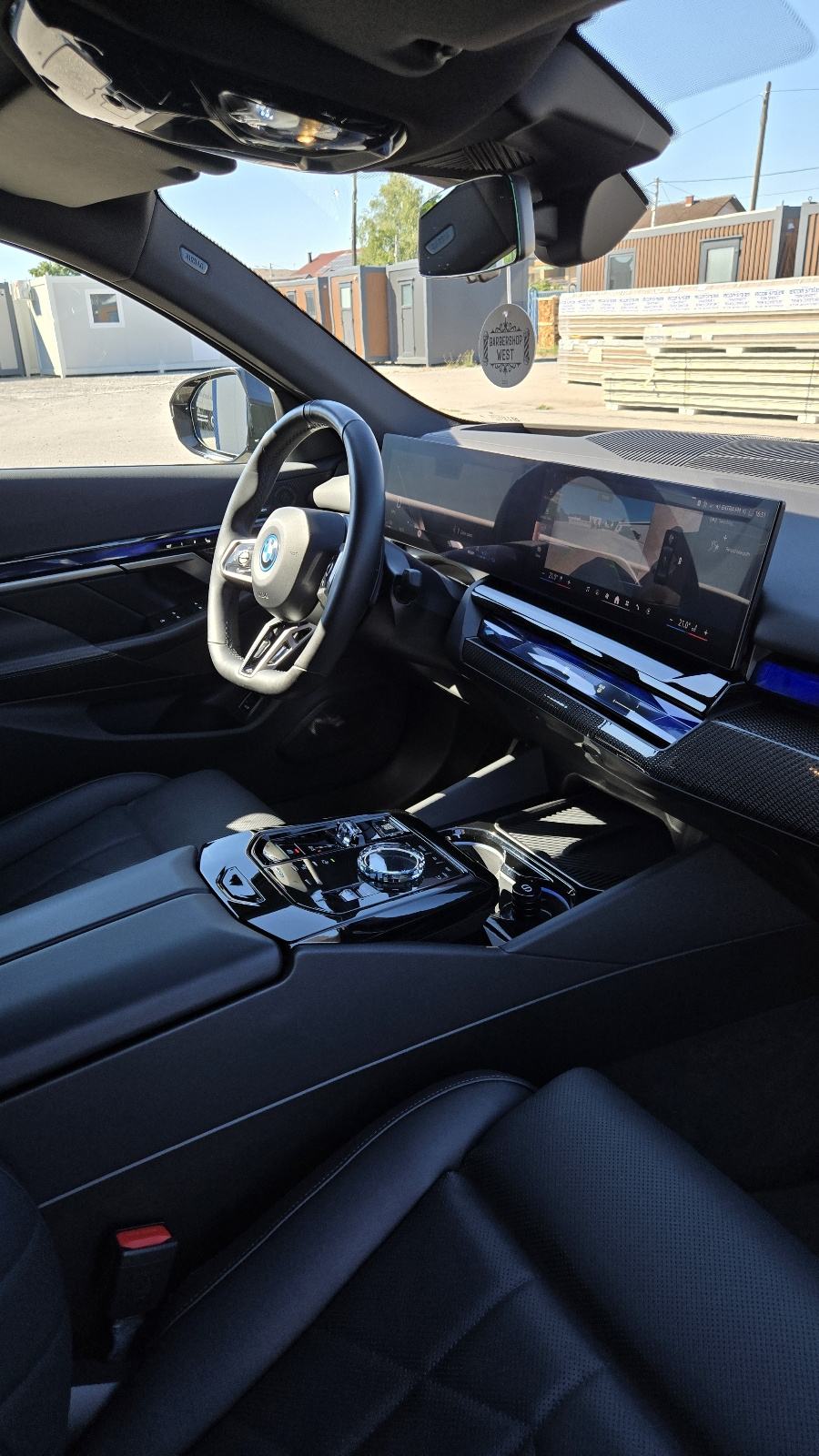BMW 550xdrive 2024 Msport PRO 500ks 50tkm, fotografija 6