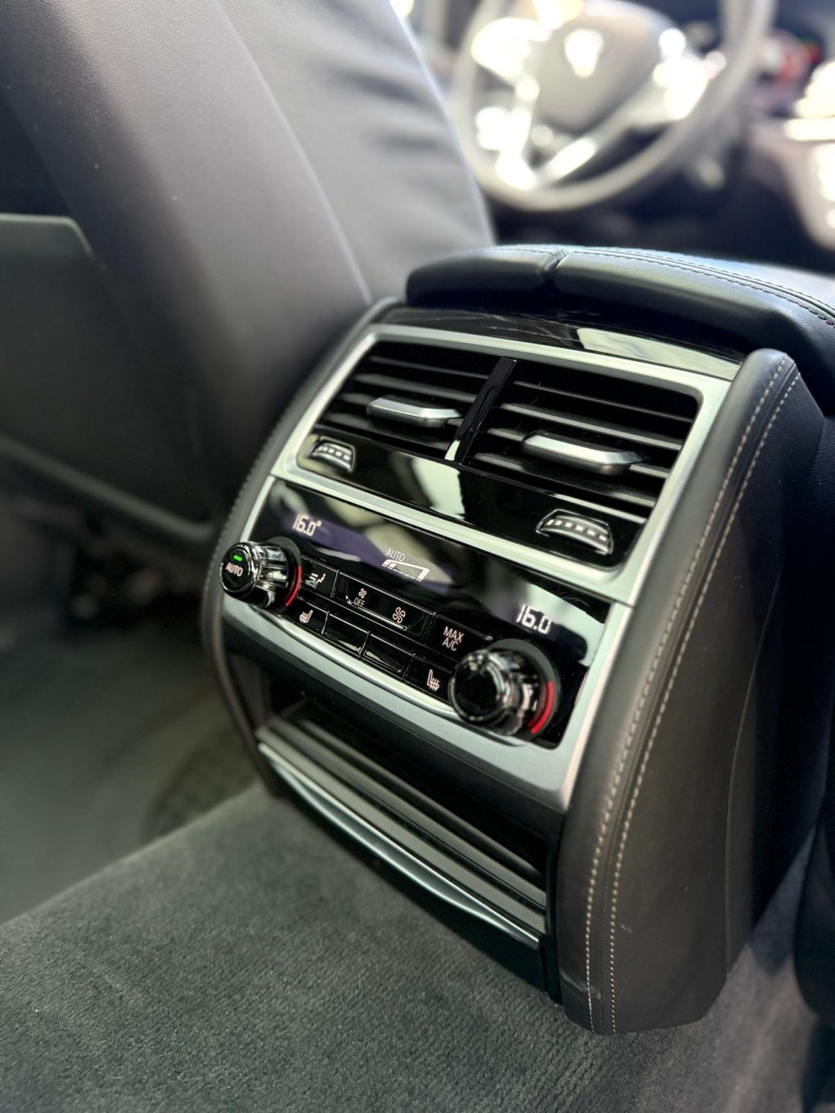 BMW 740d X drive, fotografija 17