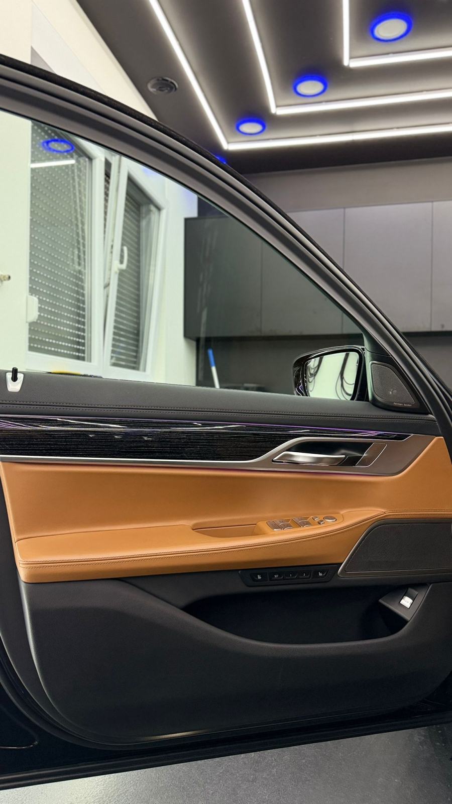 BMW 740d xDrive ☆ GARANCIJA ☆ RATA OD 462€, fotografija 20