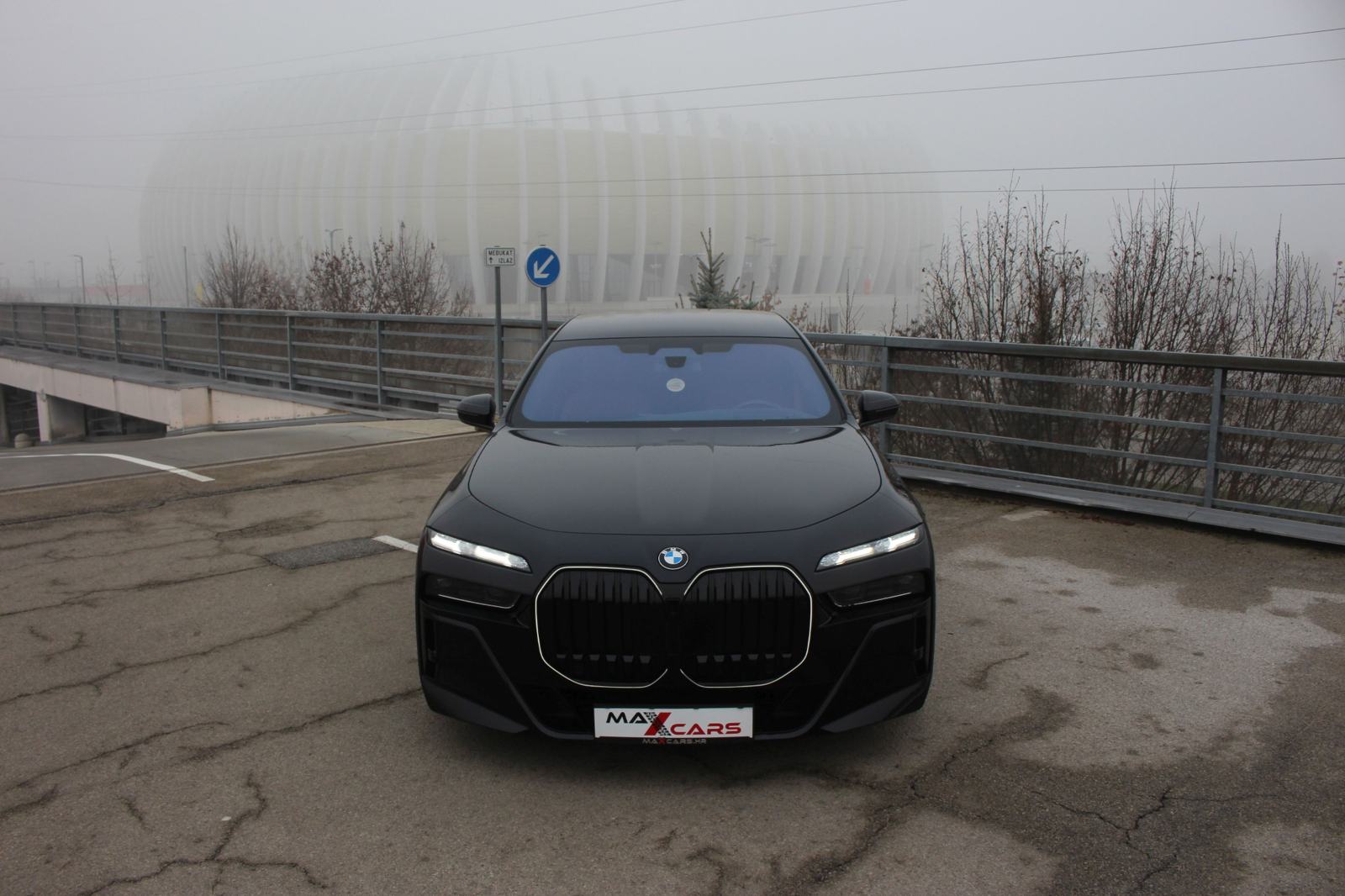 BMW 740xDrive•DOSTUPNO ODMAH•Executive Lounge•Theater Screen•PDV•New 7, fotografija 7