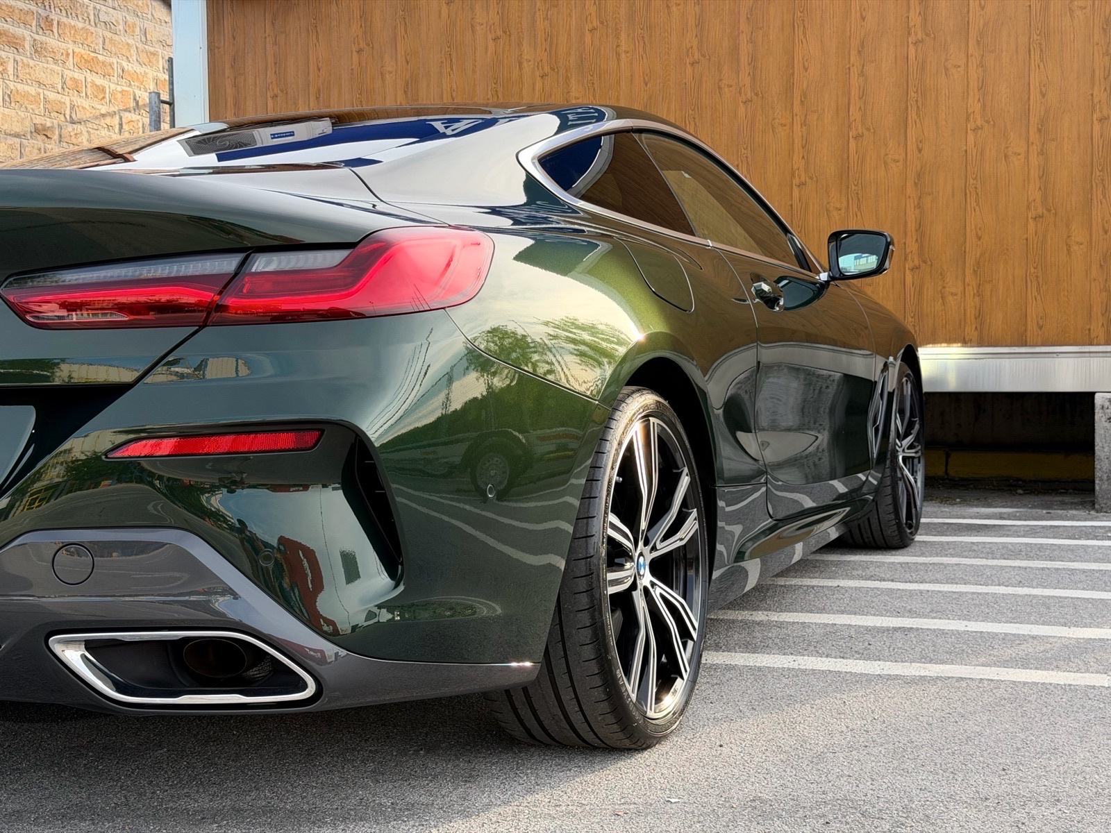 BMW 840i xDrive SANREMO GREEN•M SPORT•INDIVIDUAL•REDIZAJN•GARANCIJA, fotografija 14