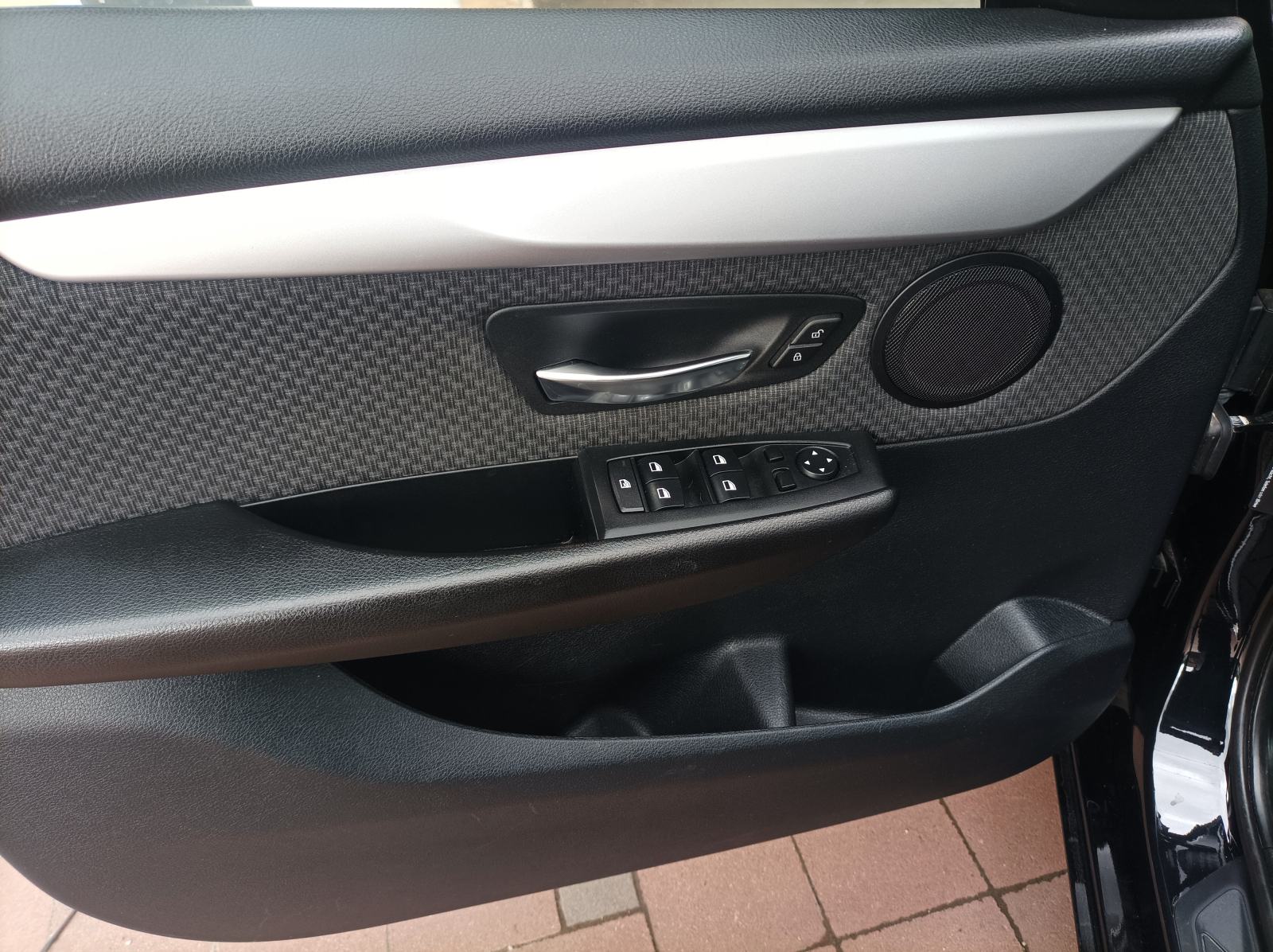 BMW Active Tourer 216d, *XENON**LED**EURO KUKA*....REG. DO 06/2027..., fotografija 10