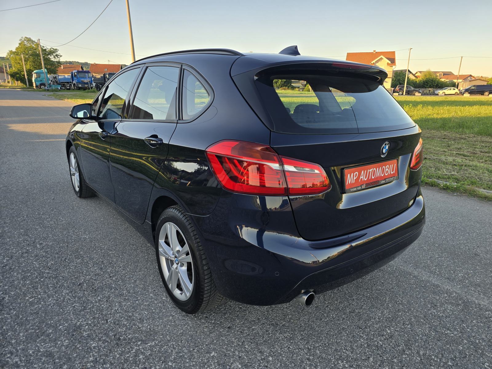 BMW Active Tourer 218d-2017gd.md-NAVIGACIJA,sport line,climatr,KARTICE, fotografija 6