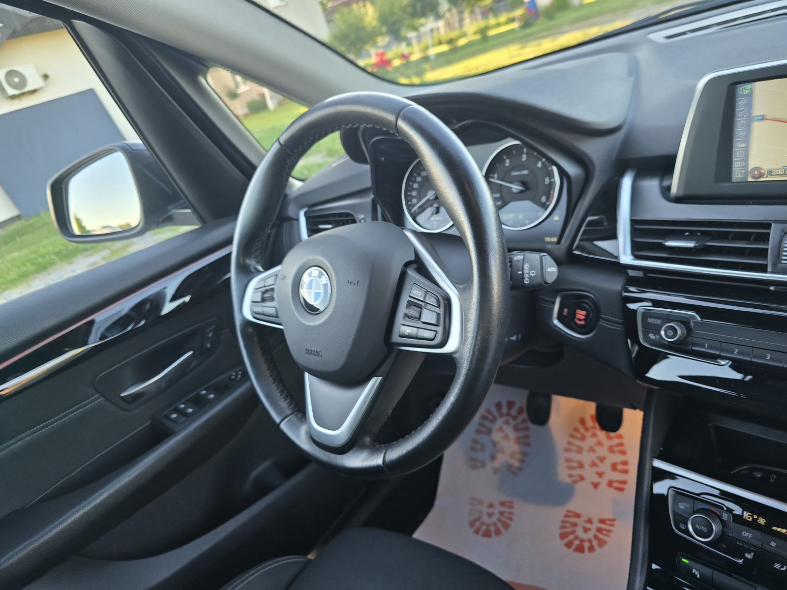 BMW Active Tourer 218d-2017gd.md-NAVIGACIJA,sport line,climatr,KARTICE, fotografija 11