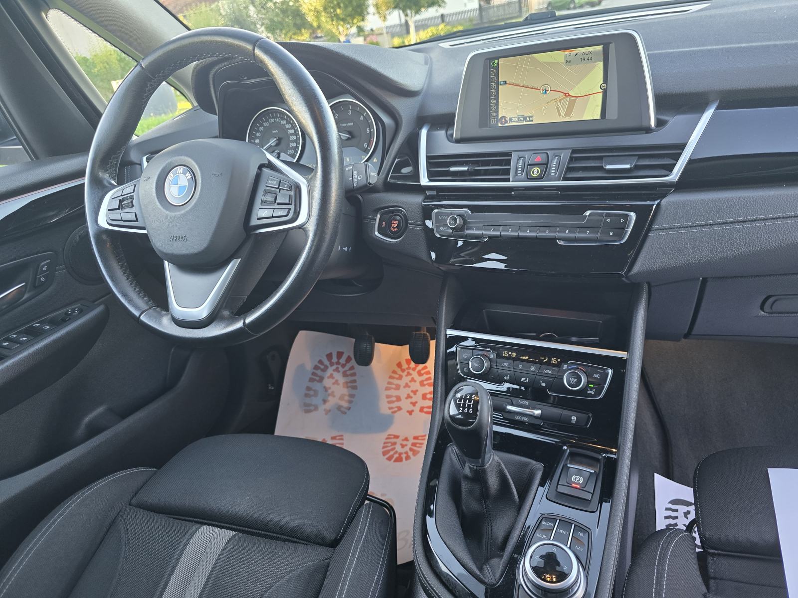 BMW Active Tourer 218d-2017gd.md-NAVIGACIJA,sport line,climatr,KARTICE, fotografija 15