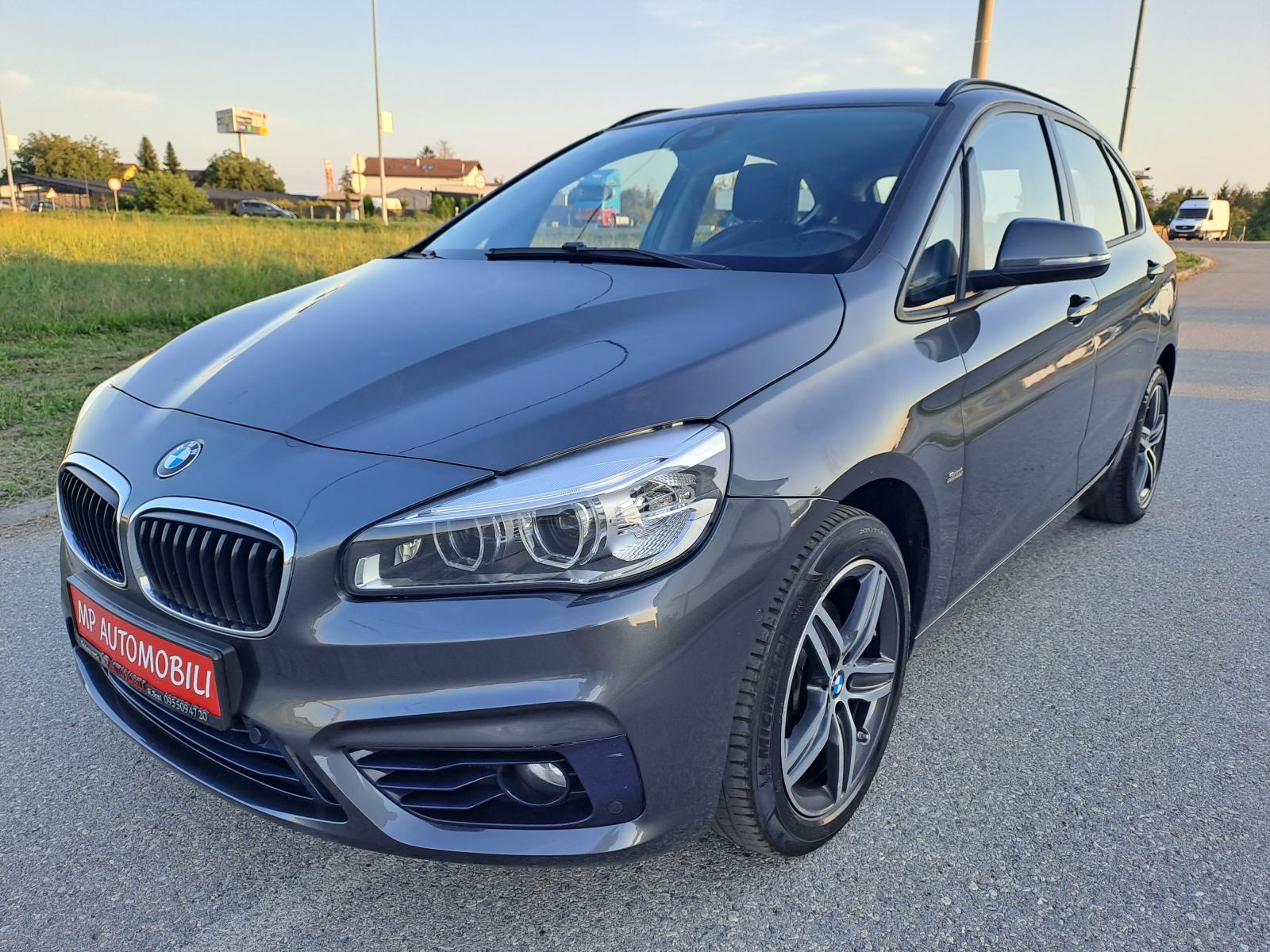 BMW Active Tourer 218d-2018gd.md-NAVIGACIJA,sport line,automat,KARTICE, fotografija 2