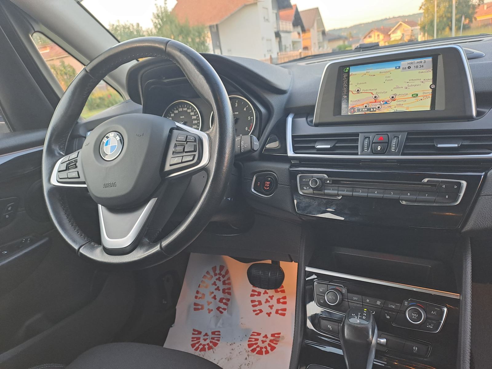 BMW Active Tourer 218d-2018gd.md-NAVIGACIJA,sport line,automat,KARTICE, fotografija 15