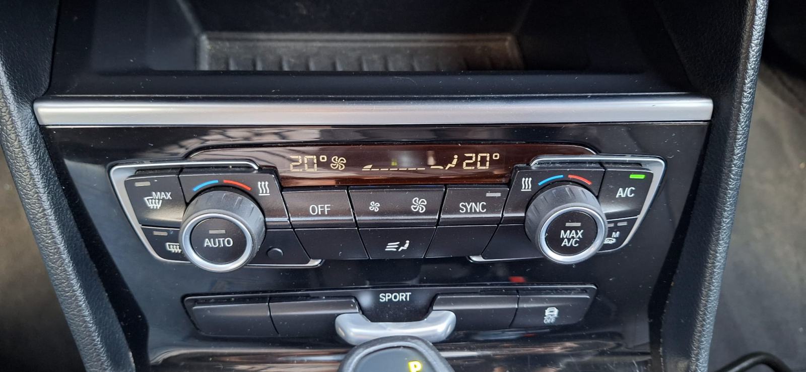 BMW Active Tourer 218d, AUT, NAVI,BI-XENON, PDC, JAMSTVO..., fotografija 19