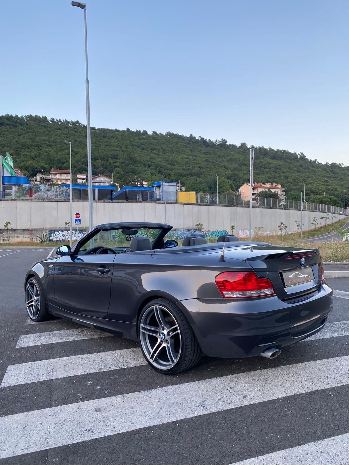 BMW Cabrio serija 1 **M-paket**, fotografija 6
