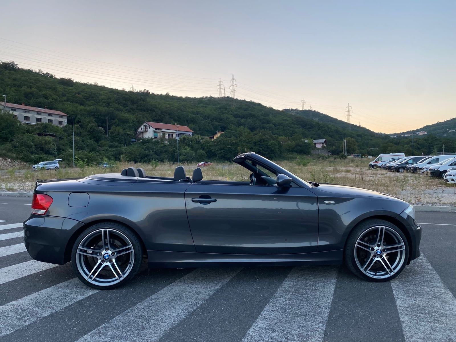BMW Cabrio serija 1 **M-paket**, fotografija 3