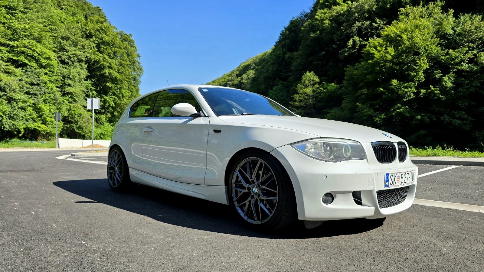 BMW E81 118D 105KW/ 169.000KM / M Paket / Servis / Vlasnica 6 Godina, fotografija 5