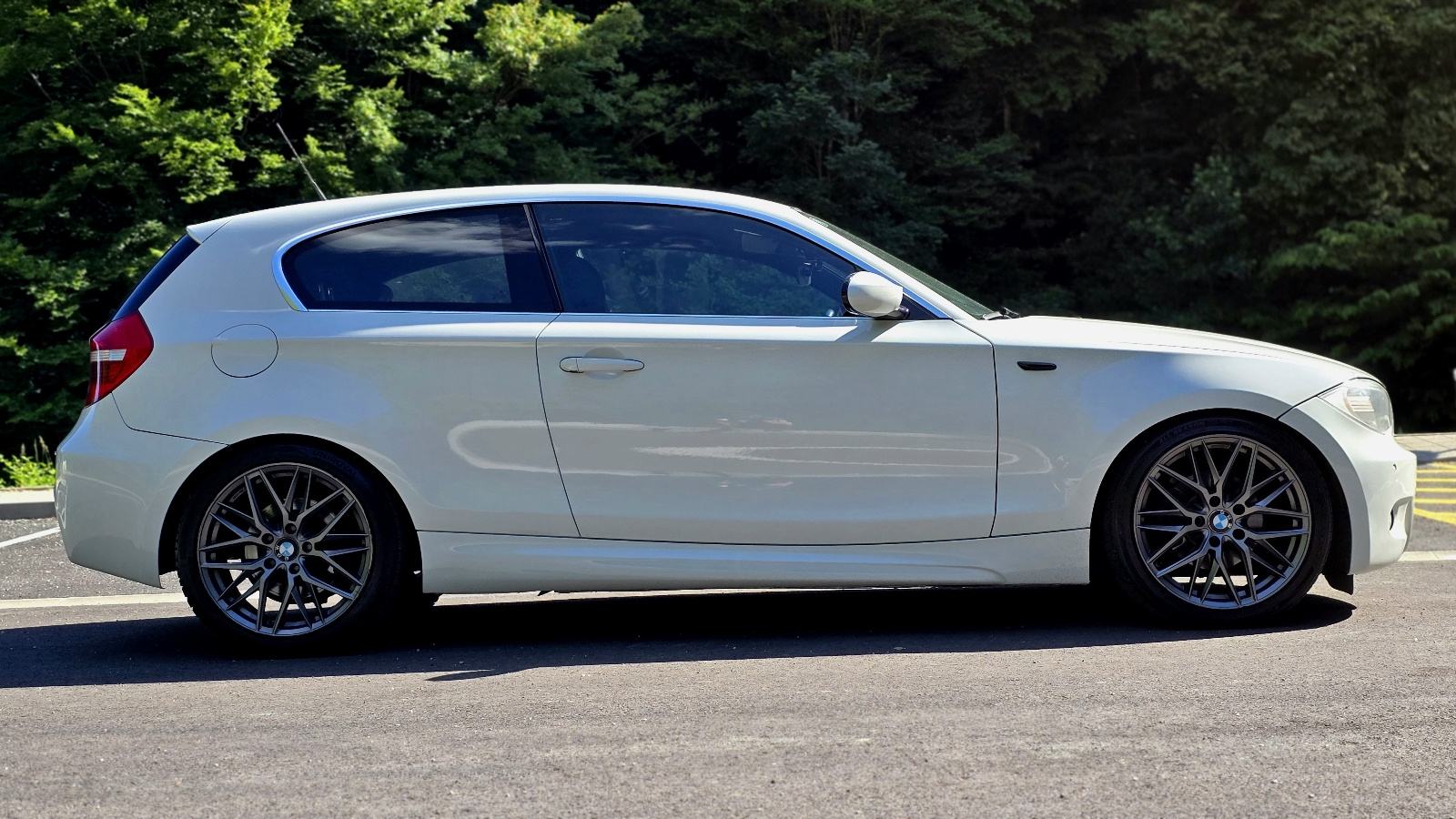 BMW E81 118D 105KW/ 169.000KM / M Paket / Servis / Vlasnica 6 Godina, fotografija 8