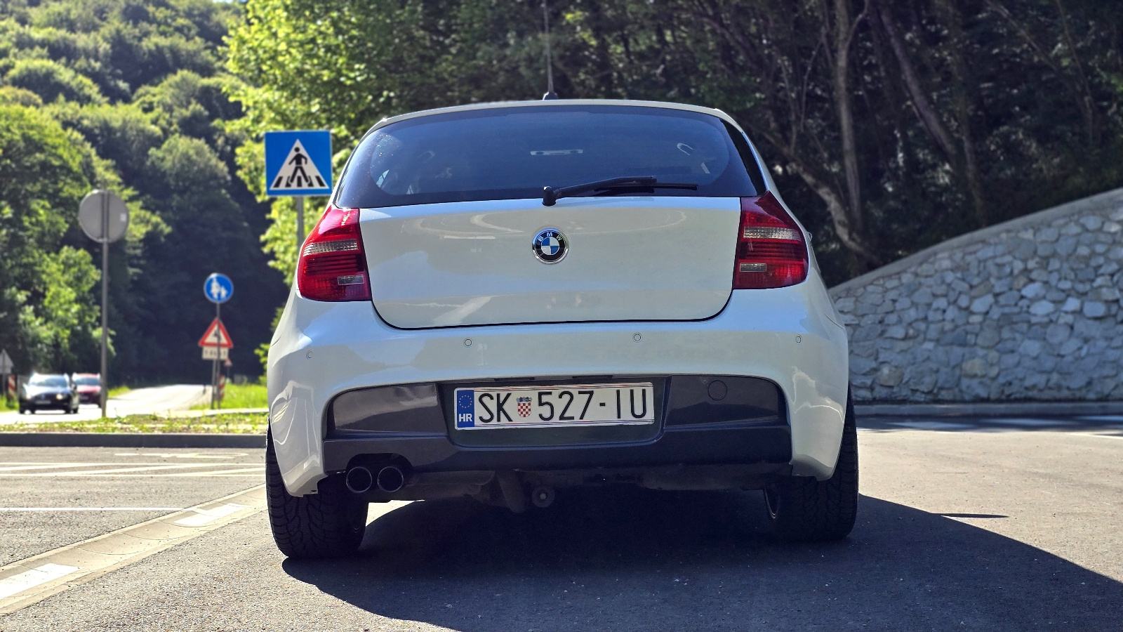 BMW E81 118D 105KW/ 169.000KM / M Paket / Servis / Vlasnica 6 Godina, fotografija 10