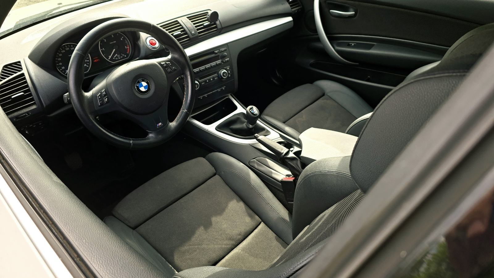 BMW E81 118D 105KW/ 169.000KM / M Paket / Servis / Vlasnica 6 Godina, fotografija 16