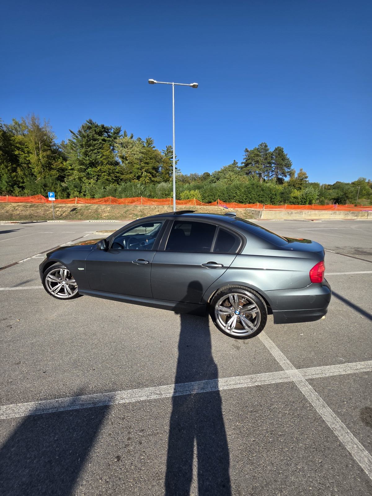 BMW E90 320d LCI (2011) – Reg. 4/2027, novi lanac i kvačilo, bez ulaga, fotografija 3