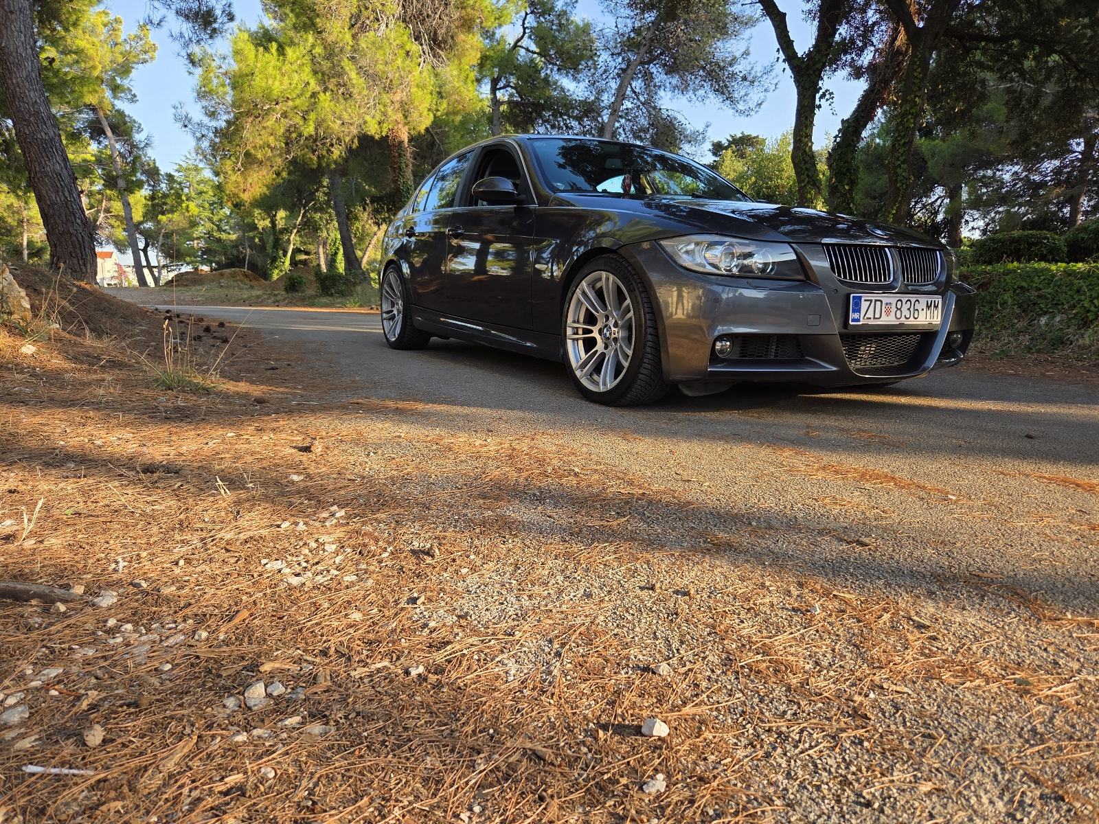 BMW e90 330d | 330 KS | Reg. do 12/2025, 2005 god.