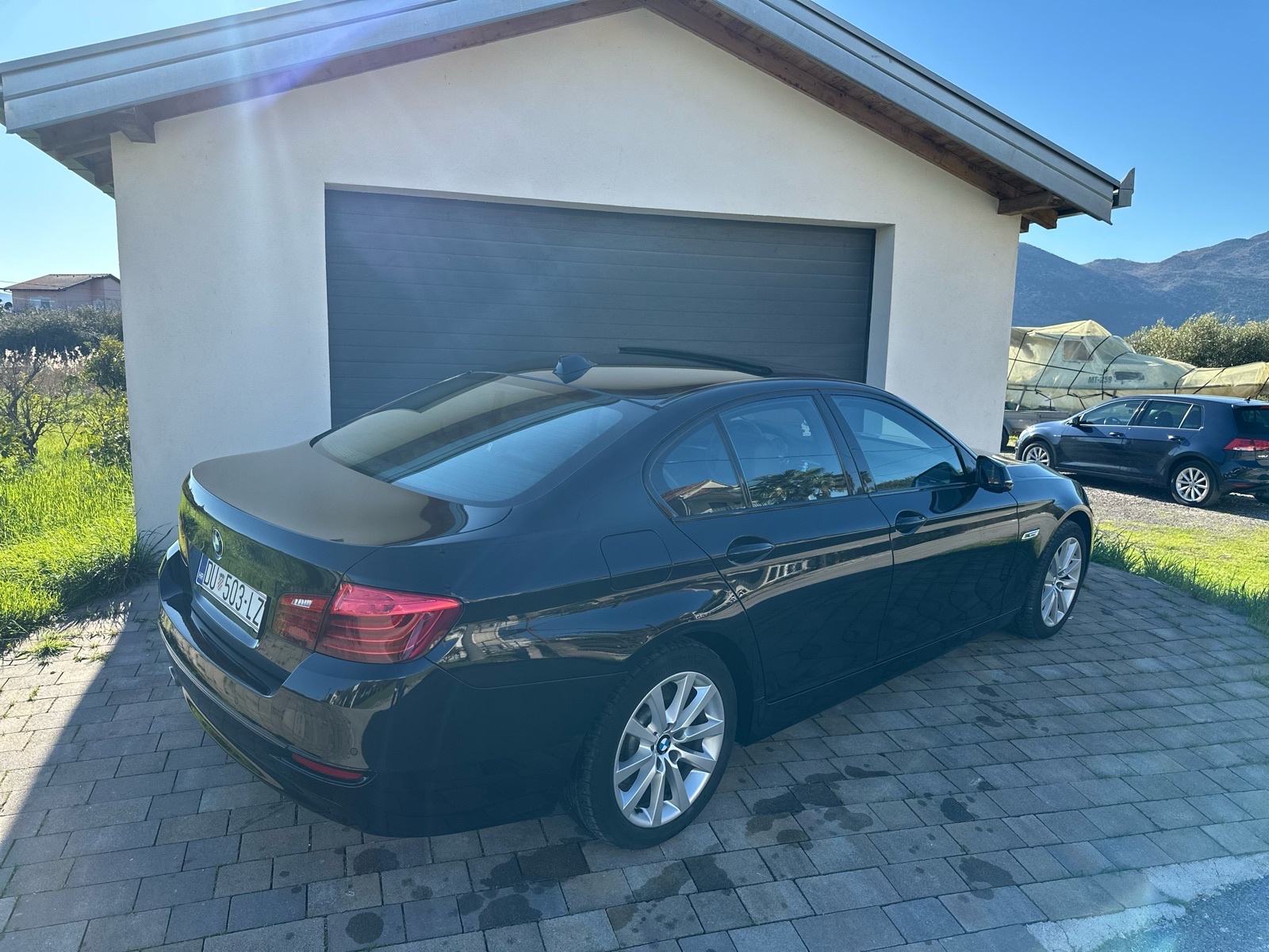 BMW F10 520D X Drive LCI Modern line, fotografija 5