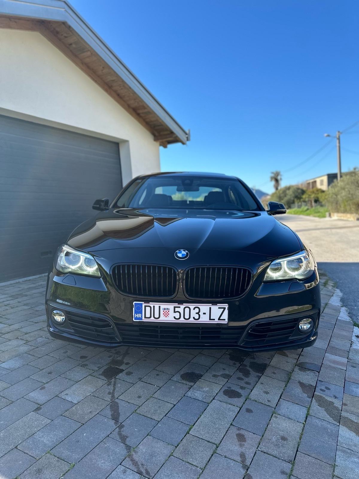 BMW F10 520D X Drive LCI Modern line, fotografija 9