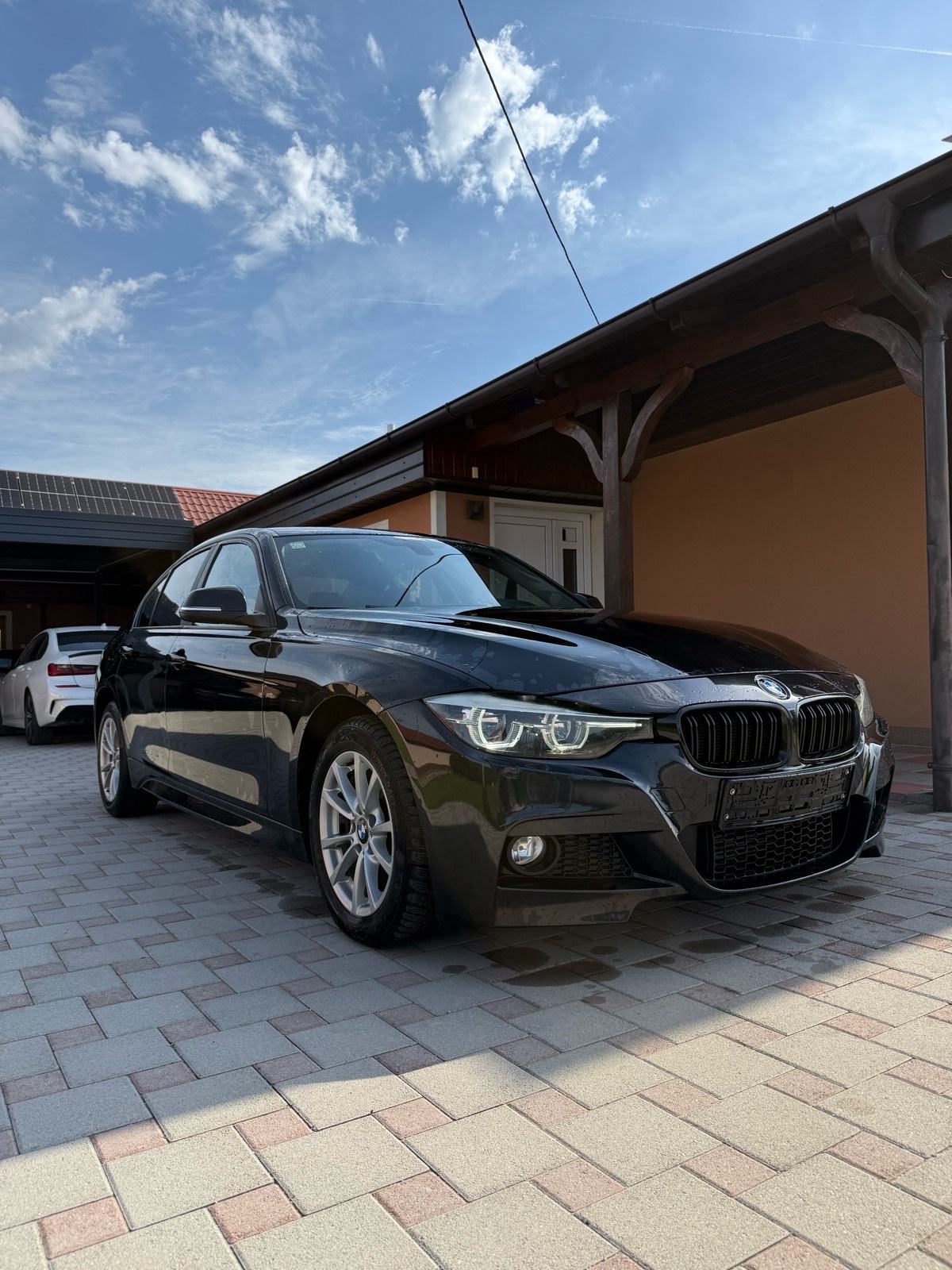 BMW F30 316d 2014g, pogled izvana - slika 1