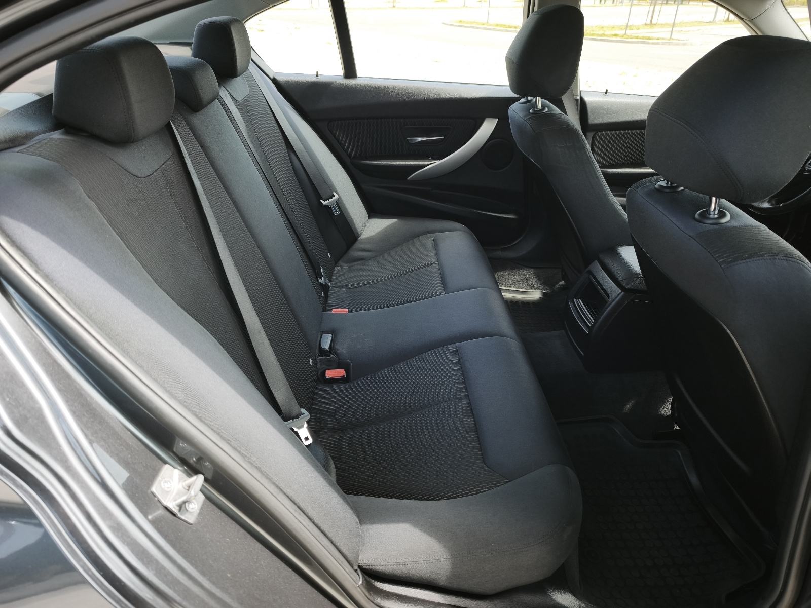 BMW F30 316D 85KW 2013 REG. 7/2027, fotografija 9