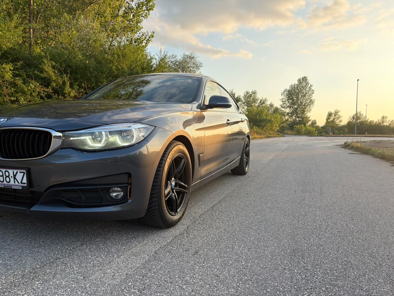 BMW 320d GT Servisna, HUD, Pano, M ovjes, LED, REG 7/27 -TOP PRIMJERAK, fotografija 9