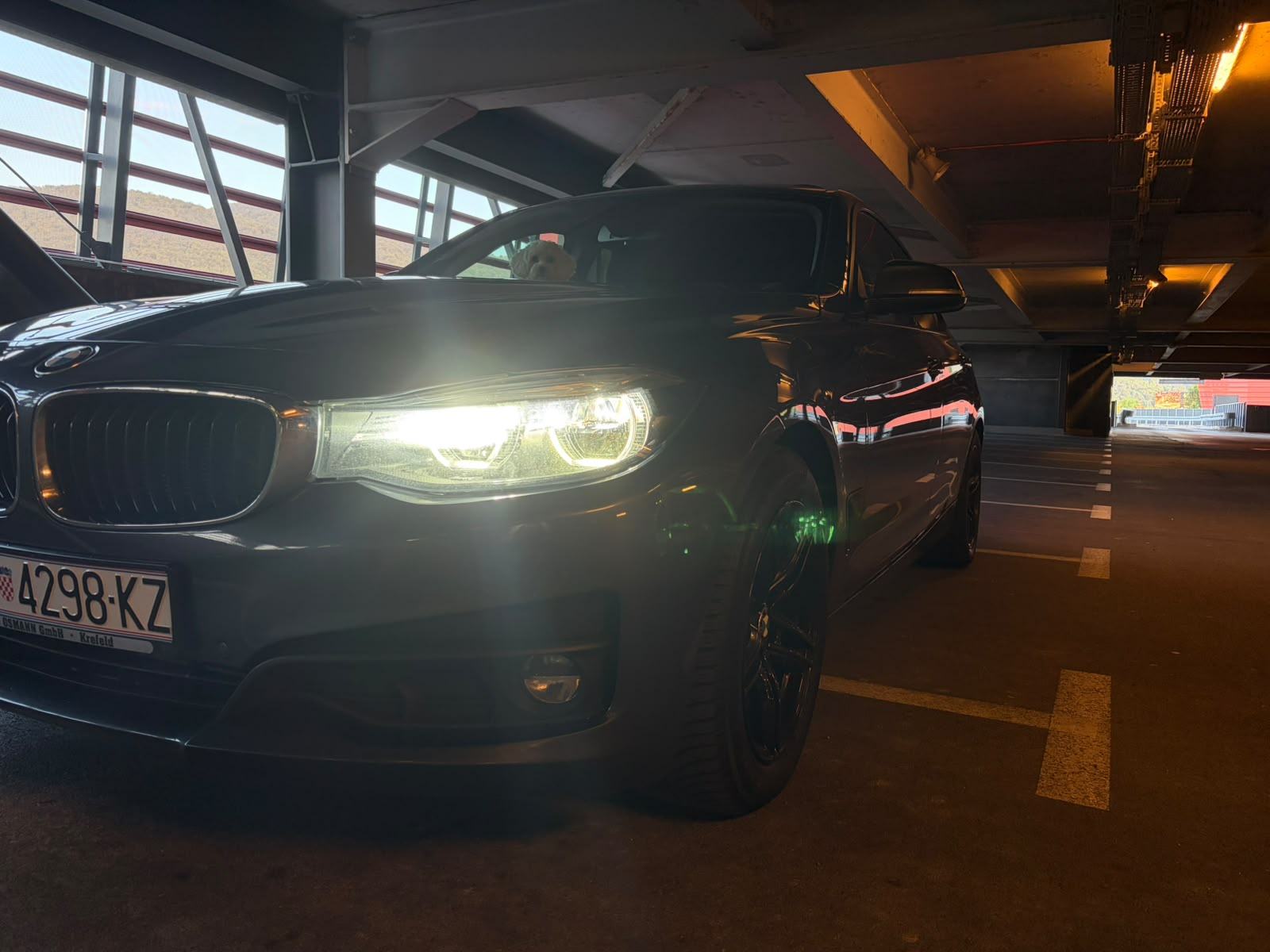BMW 320d GT Servisna, HUD, Pano, M ovjes, LED, REG 7/27 -TOP PRIMJERAK, fotografija 14
