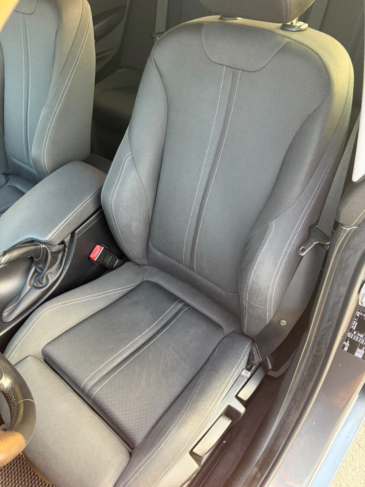 BMW 320d GT Servisna, HUD, Pano, M ovjes, LED, REG 7/27 -TOP PRIMJERAK, fotografija 15