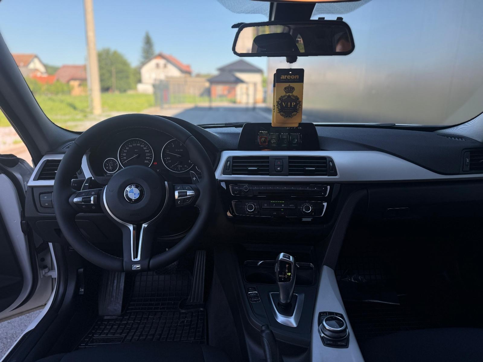 Bmw F31 • 2017g lci • 125.000km❗️JAMSTVO 12MJ❗️, fotografija 9