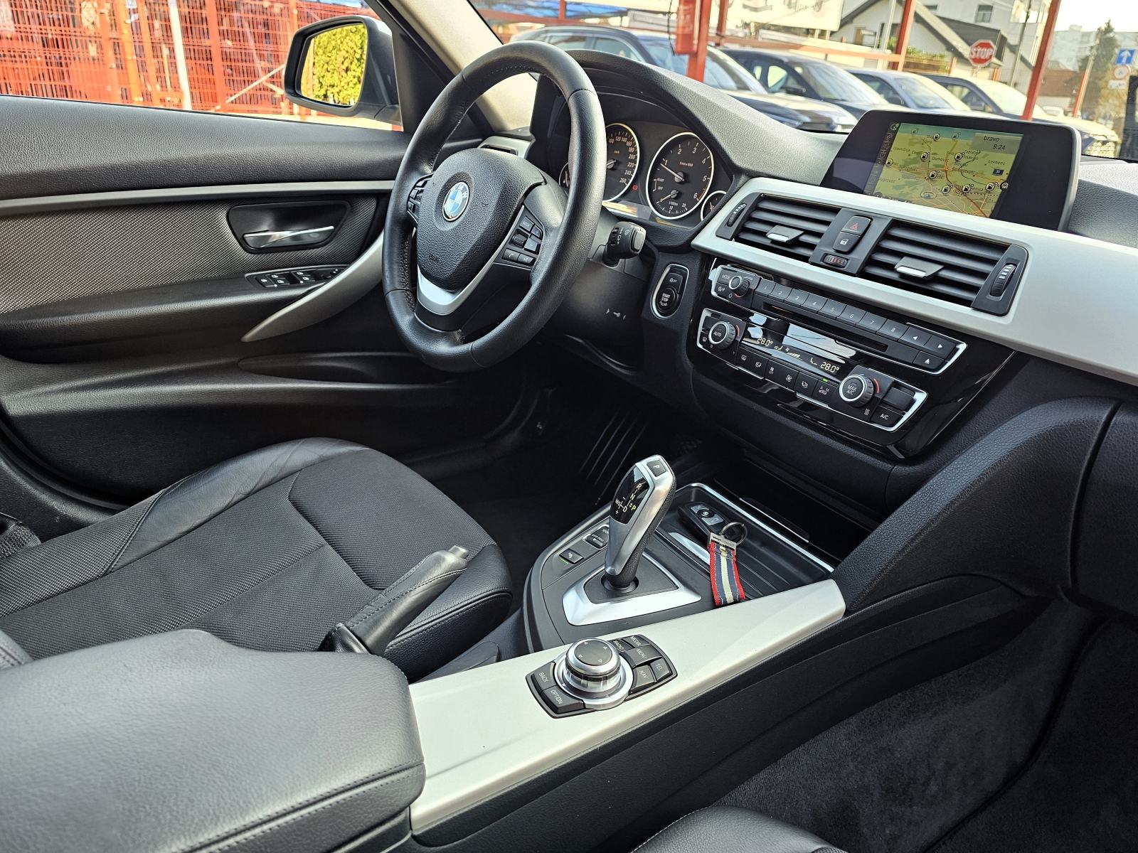 BMW*F31*AUTOMATIK*2015.G*2.0D-150KS*MODERN*NAVI*KOŽA*LED*11990e, fotografija 20