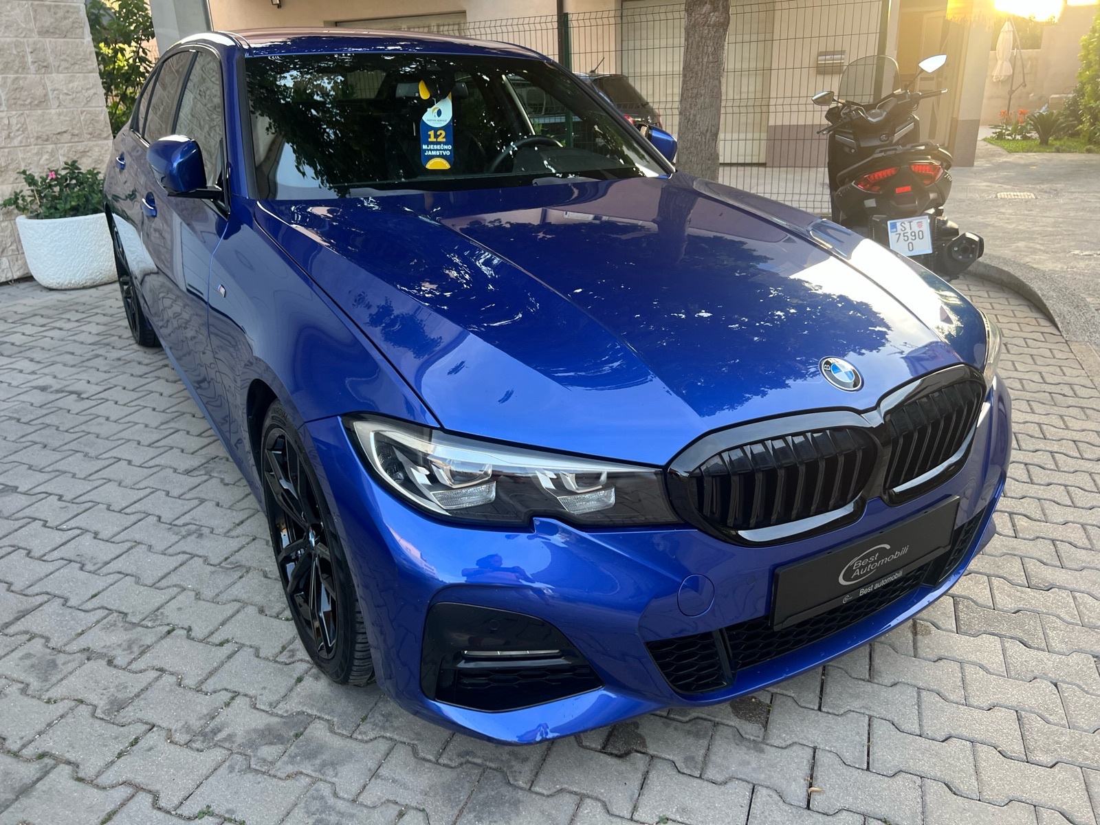 BMW G20 330d *XDrive*, *M-Sport*, KAMERA, u sustavu PDV, fotografija 4
