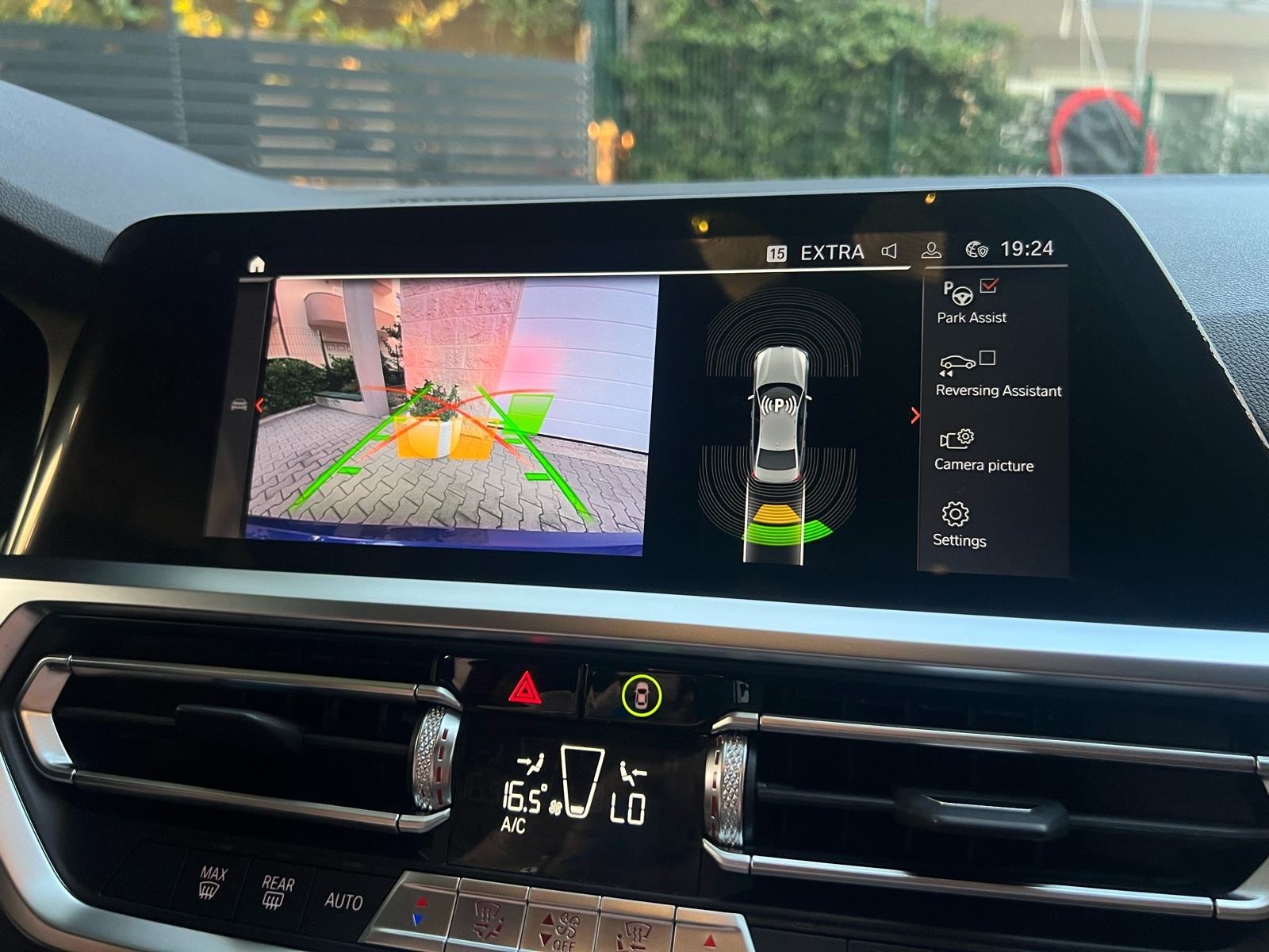 BMW G20 330d *XDrive*, *M-Sport*, KAMERA, u sustavu PDV, fotografija 20