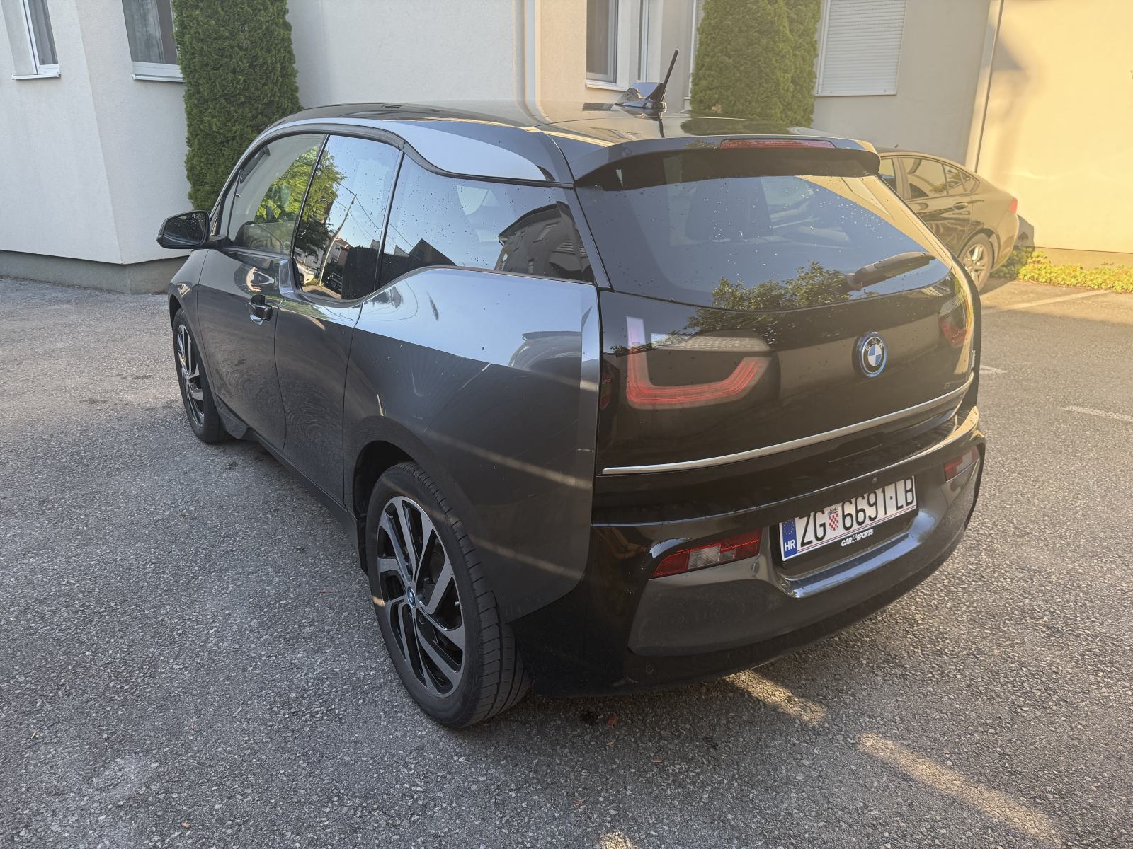 BMW i3 120ah. baterijski certifikat, fotografija 3