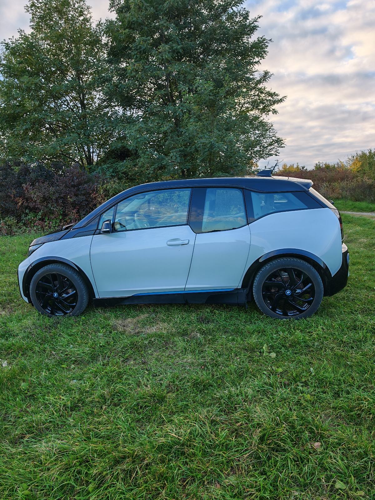 BMW i3 i3s automatik, fotografija 8