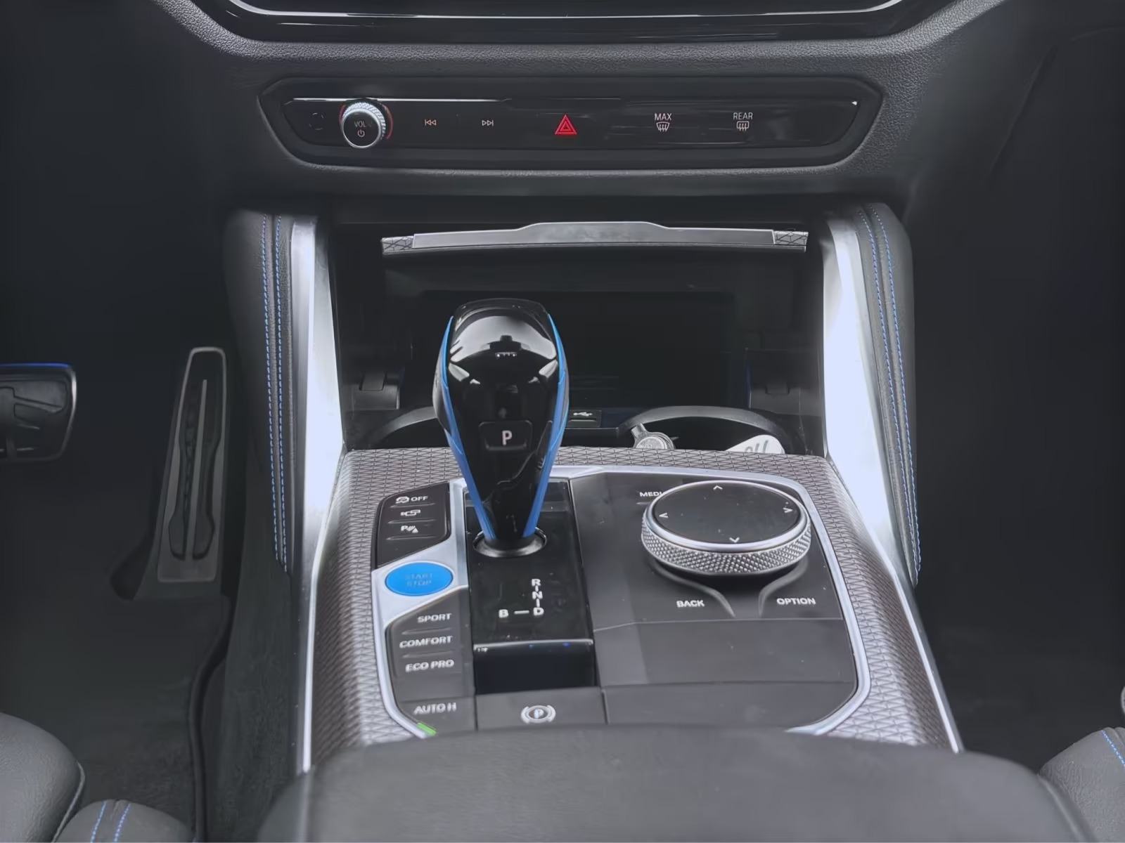 BMW i4 eDrive35 M-Sport * RJEŠAVAMO LEASING *, fotografija 13