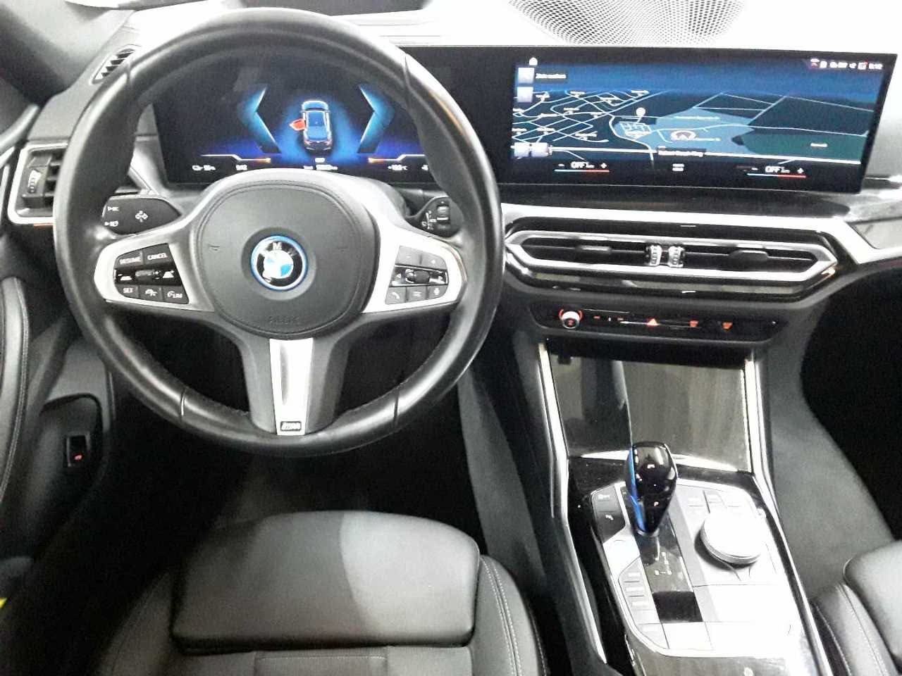 BMW i4 eDrive40 *40 g.uvozimo osobna i teretna vozila po želji*, fotografija 6