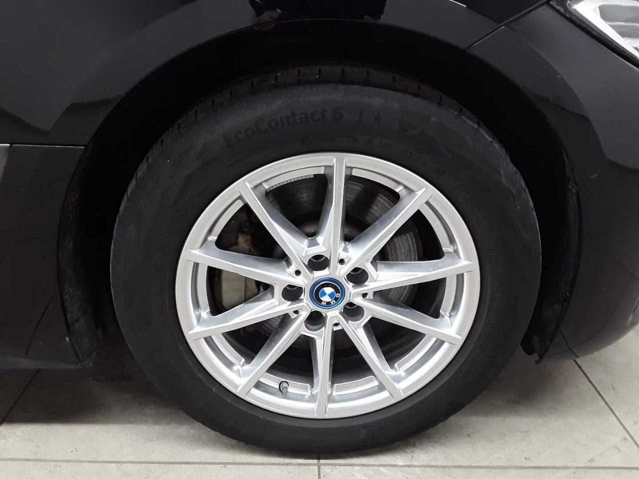 BMW i4 eDrive40 *40 g.uvozimo osobna i teretna vozila po želji*, fotografija 4