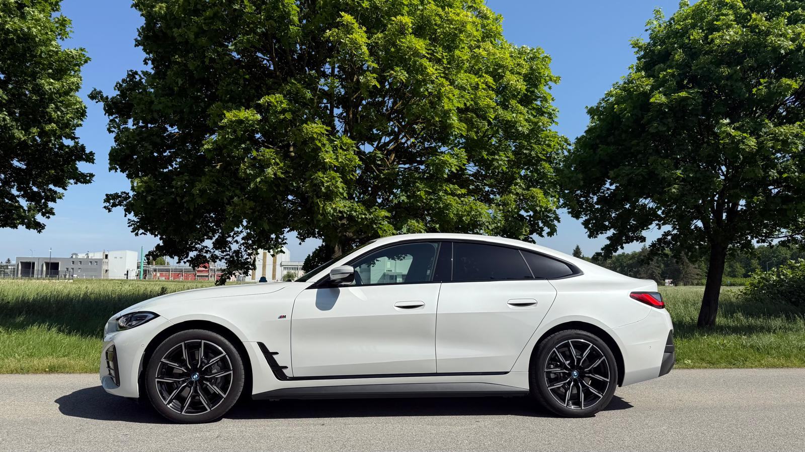BMW i4 eDrive40 - Model M Sport, fotografija 8