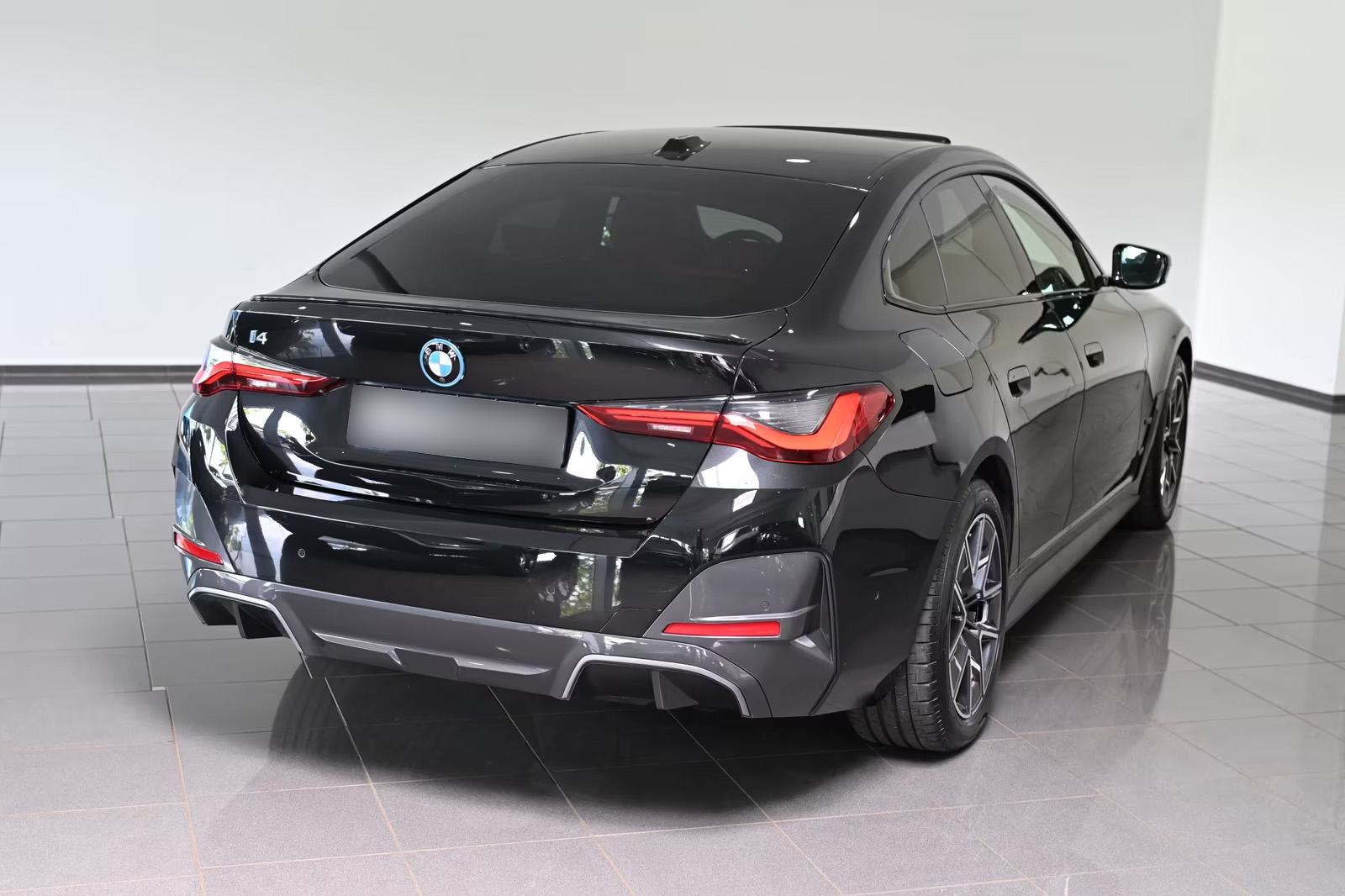 BMW i4 eDrive40 M Sport Pro | 340KS | HEAD-UP | 360KAM | INDIVIDUAL, fotografija 4