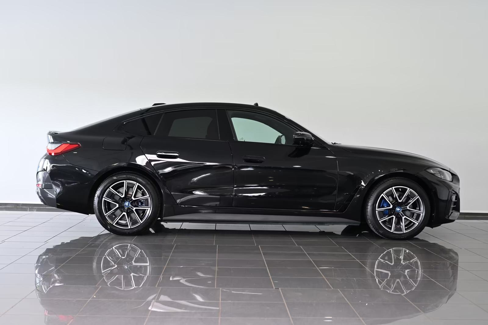 BMW i4 eDrive40 M Sport Pro | 340KS | HEAD-UP | 360KAM | INDIVIDUAL, fotografija 3