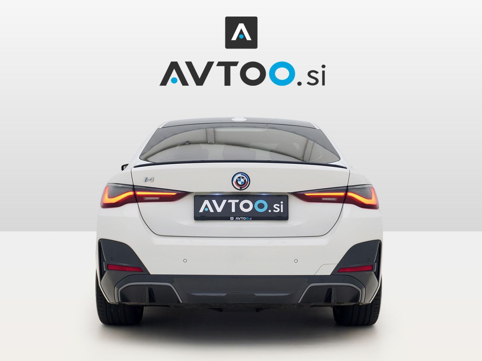 BMW i4 eDrive40 M Sport | Cjena uključuje troškove uvoza, fotografija 5