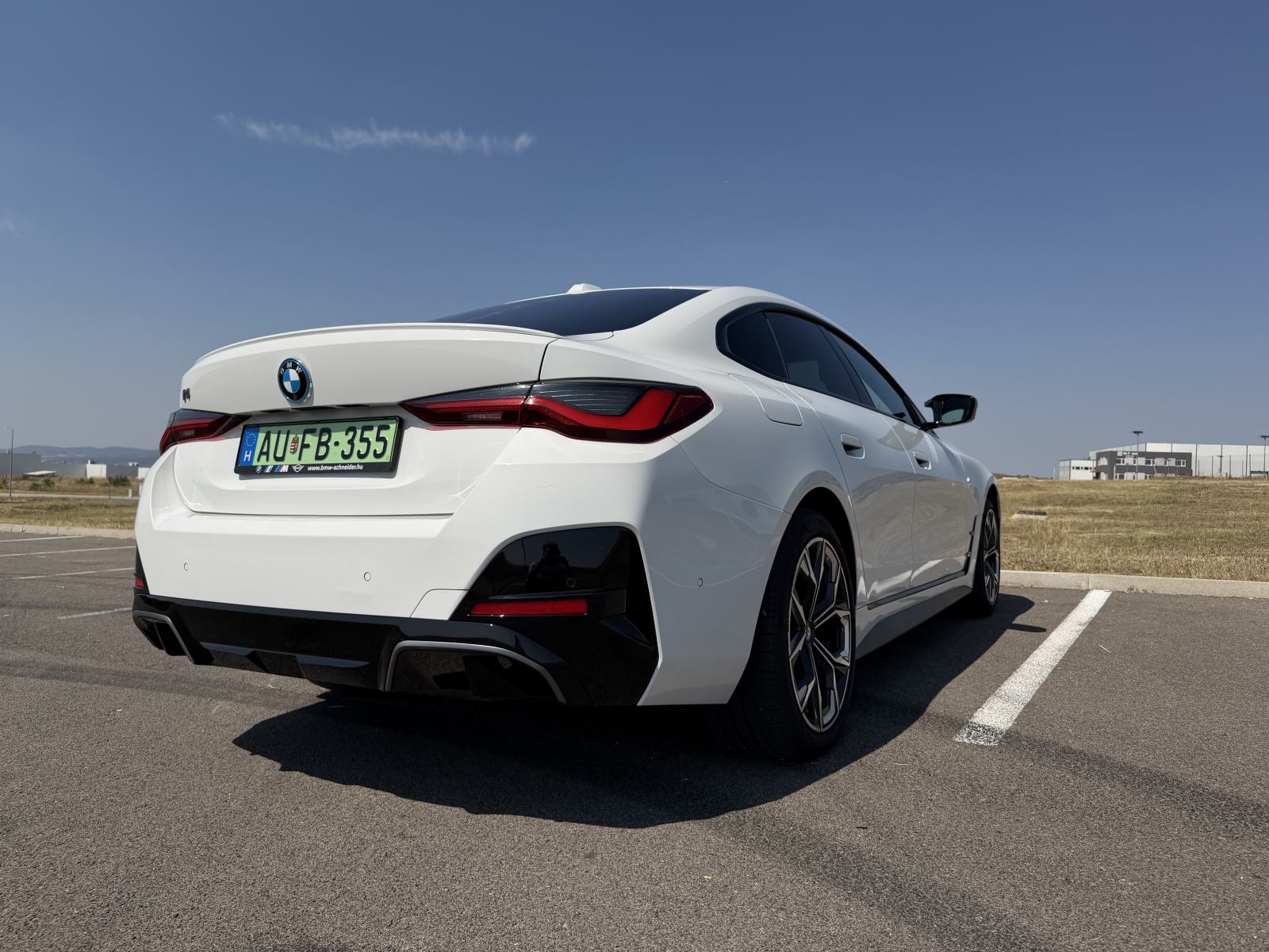 BMW i4 M50 2022., fotografija 7