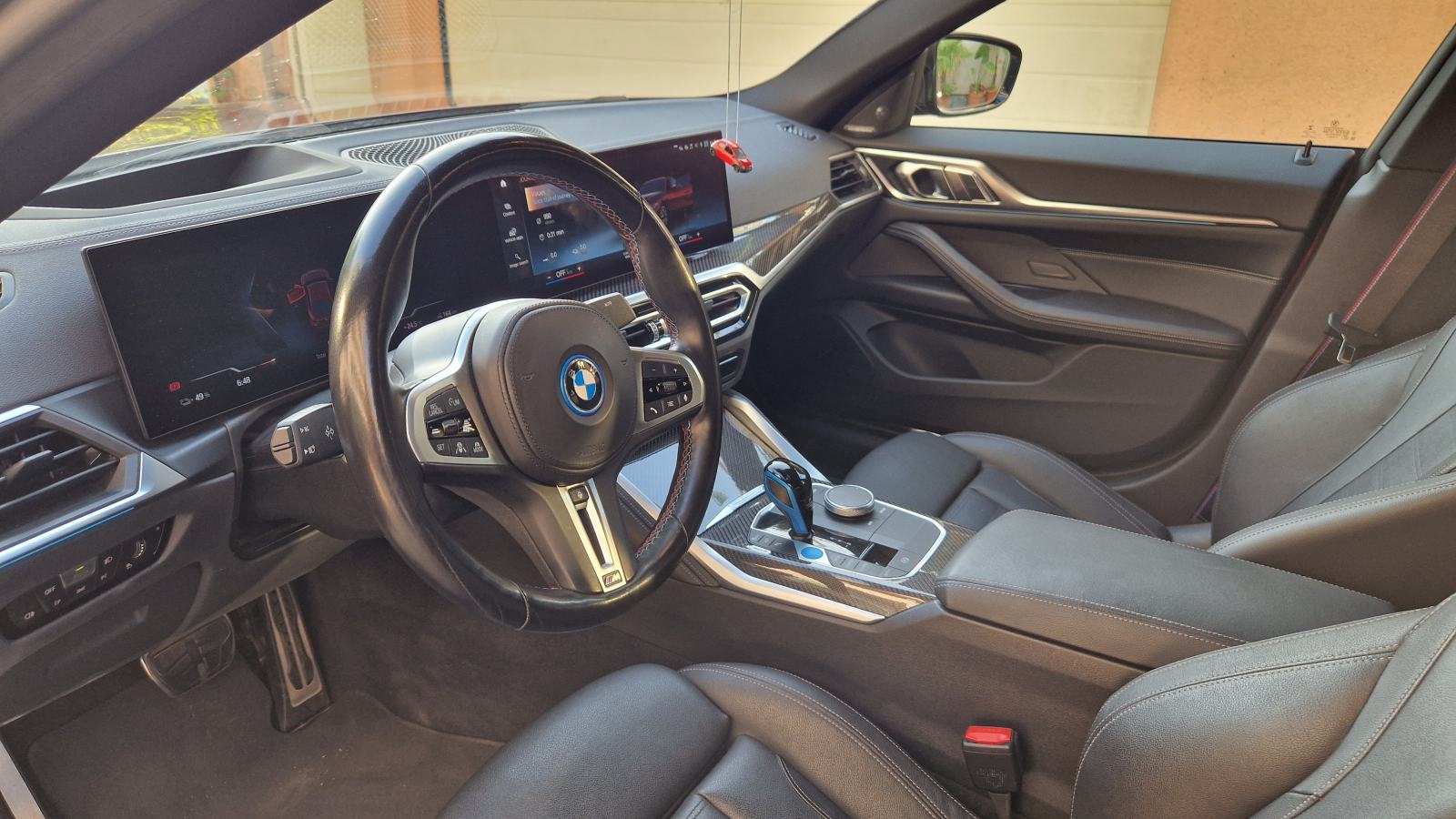 BMW i4 M50 FULL OPREMA (Harman Kardon, Carbon Pack, M Tech Pack, 20''), fotografija 12