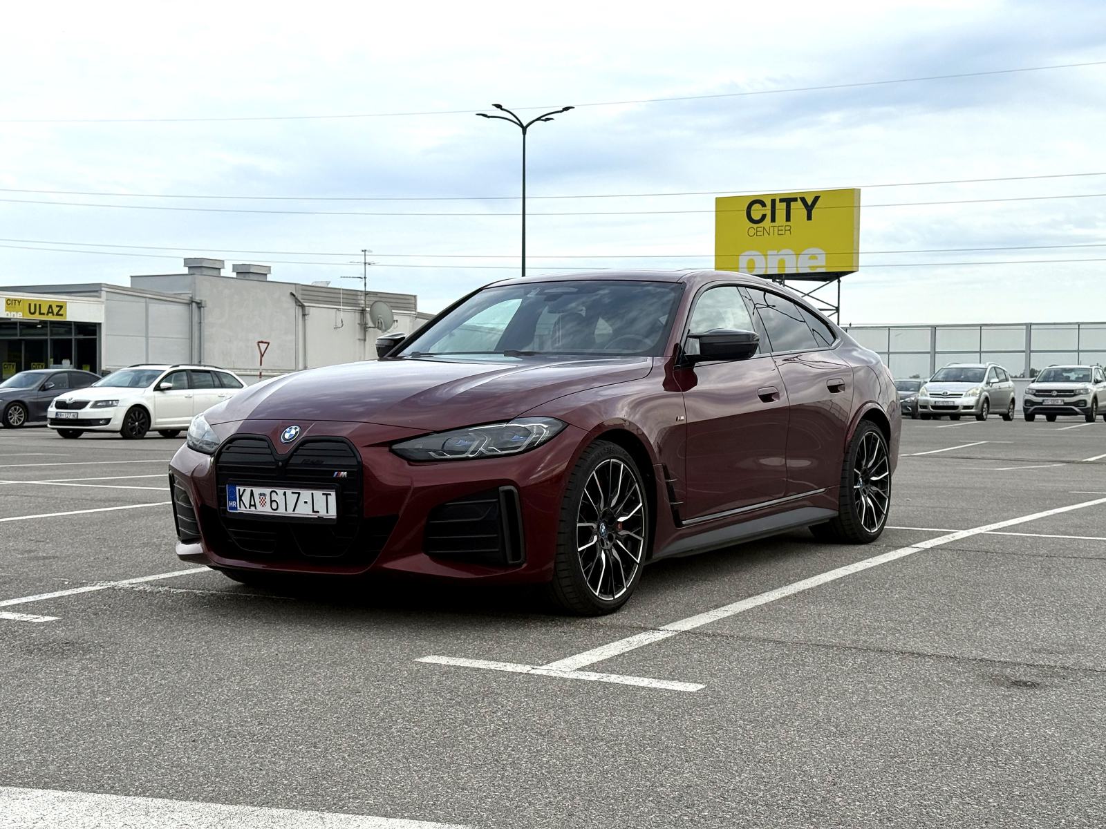 BMW i4 M50 FULL OPREMA (Harman Kardon, Carbon Pack, M Tech Pack, 20''), fotografija 4