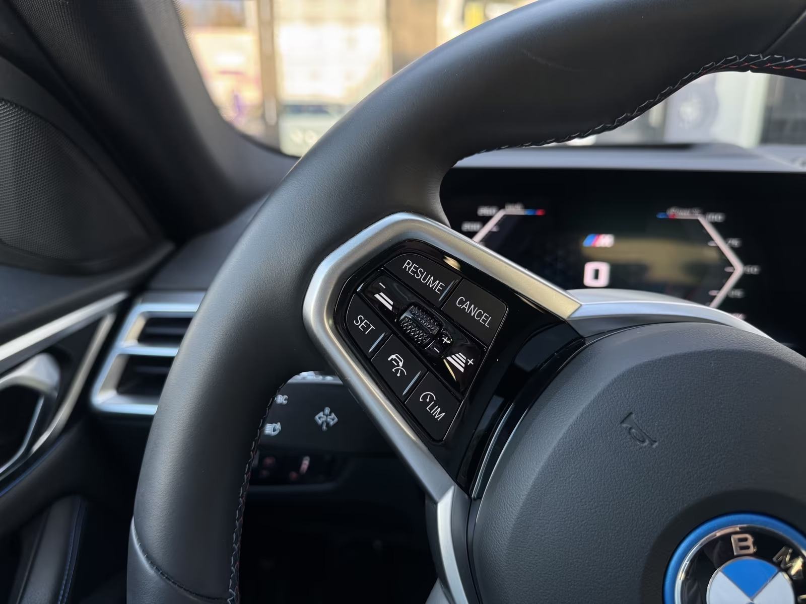 BMW i4 M50 xDrive LCI M-SPORT PRO 84kWh WLTP 521KM HUD CARBON, fotografija 9
