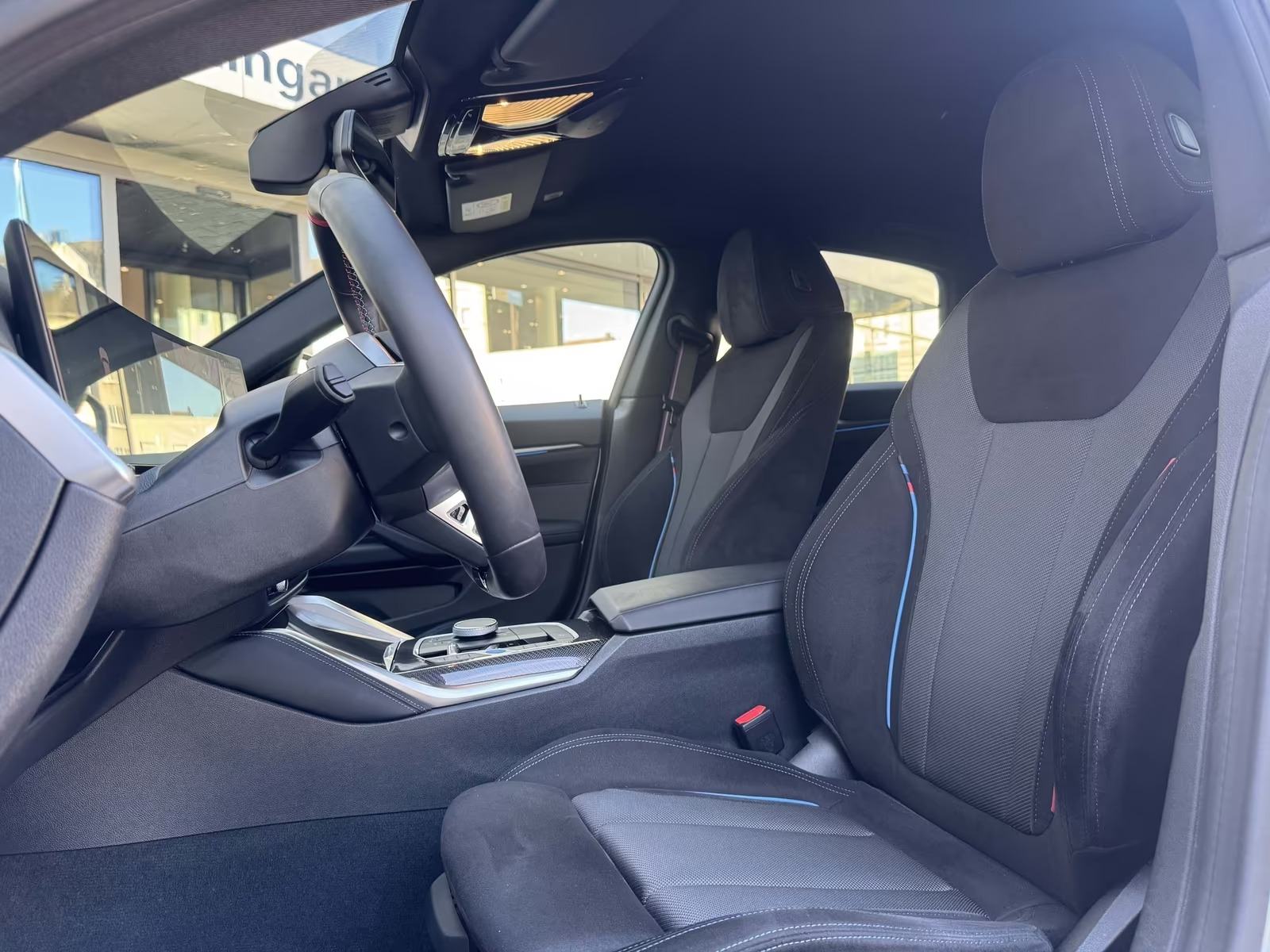 BMW i4 M50 xDrive LCI M-SPORT PRO 84kWh WLTP 521KM HUD CARBON, fotografija 6