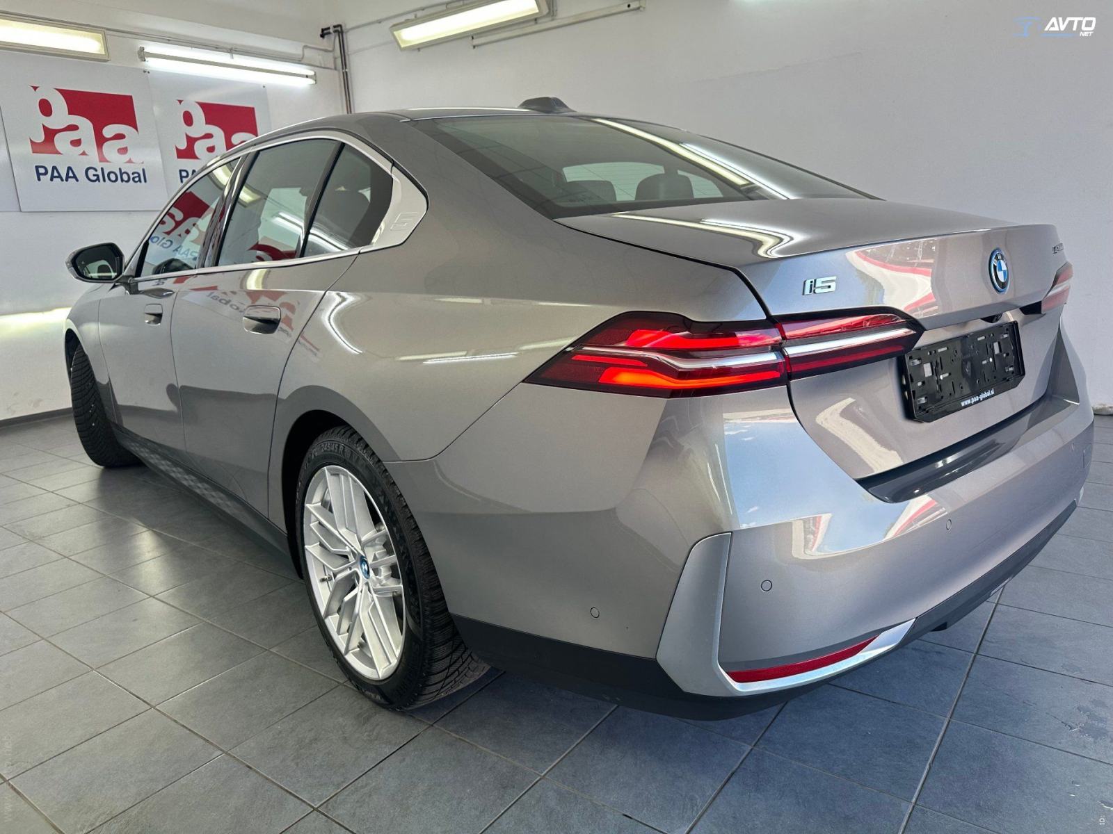 BMW i5 eDrive40 LUKSENBURG.KAMERA.KOŽA.LED. 360 POGLED, pogled izvana - slika 5