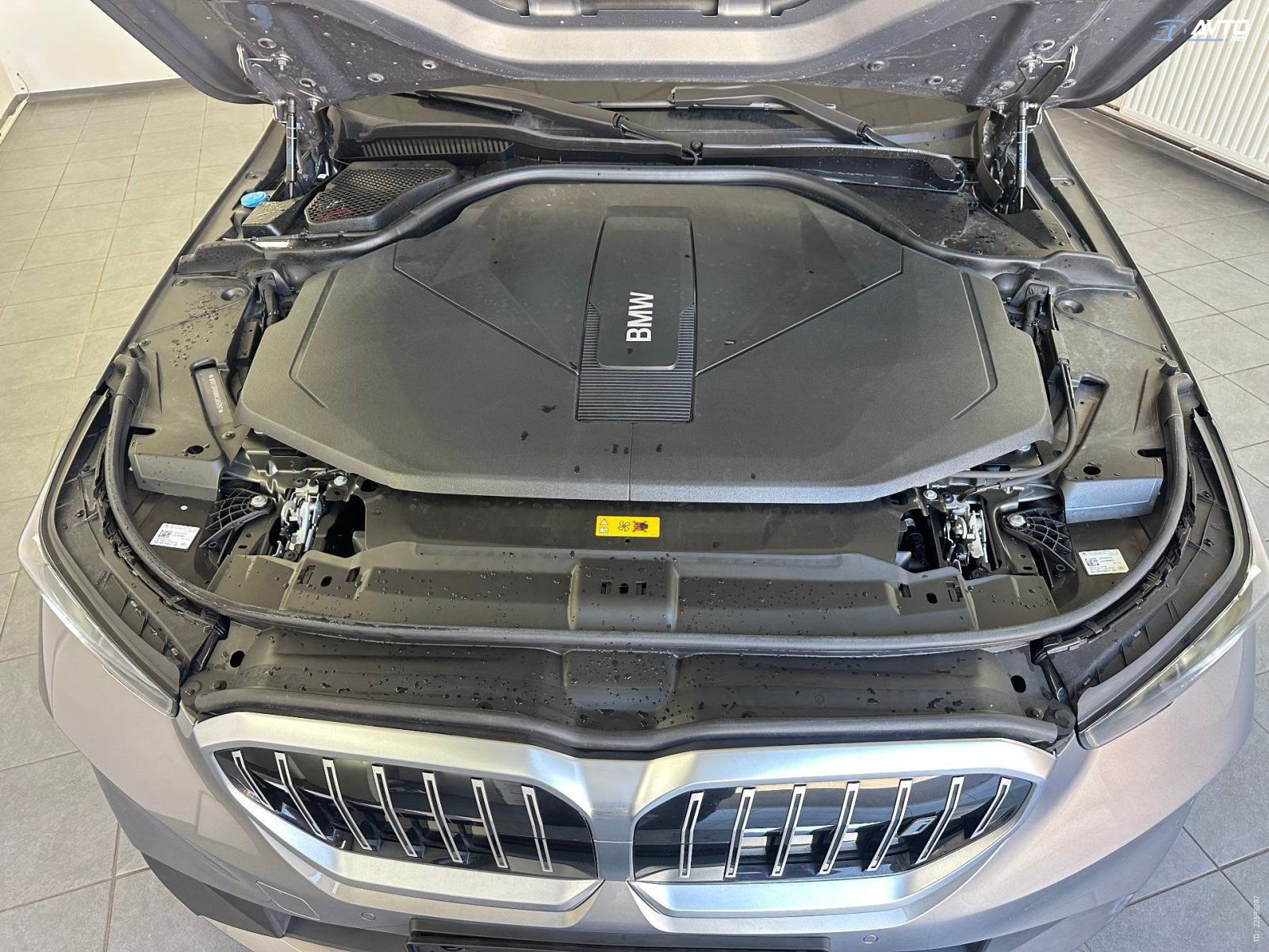 BMW i5 eDrive40 LUKSENBURG.KAMERA.KOŽA.LED. 360 POGLED, pogled izvana - slika 3
