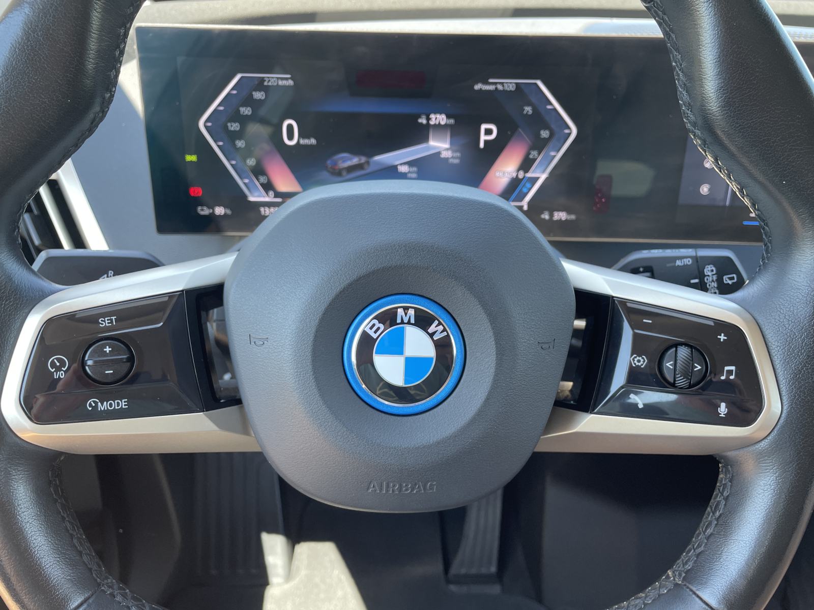 BMW iX xDrive40 2022, 67700km, Jamstvo, Top stanje, fotografija 14